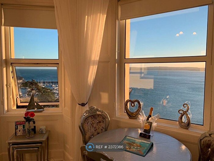 1 Bedroom Flat To Rent In Bayfort Mansions, Torquay, TQ2