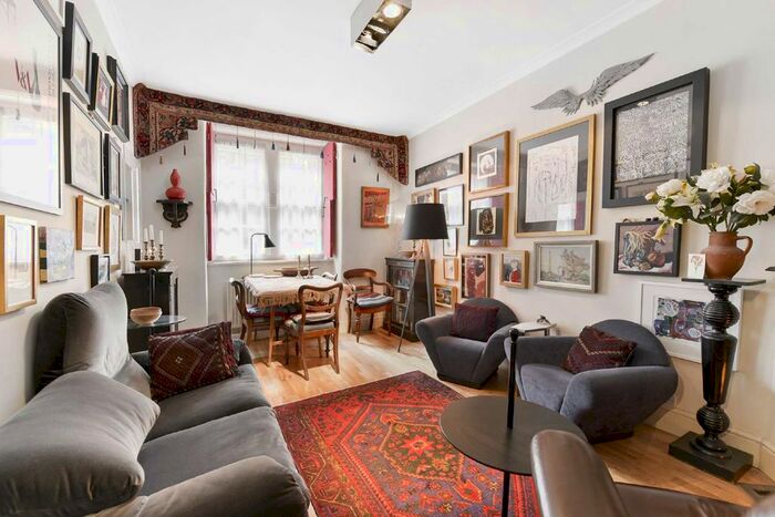 2 Bedroom Flat To Rent In Judd Street, London, WC1H