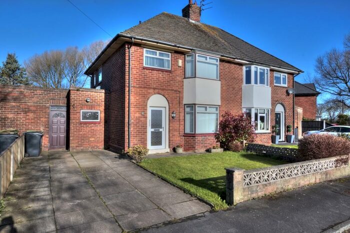 3 Bedroom Semi-Detached House For Sale In Lunt Road, Lunt, Liverpool, L29