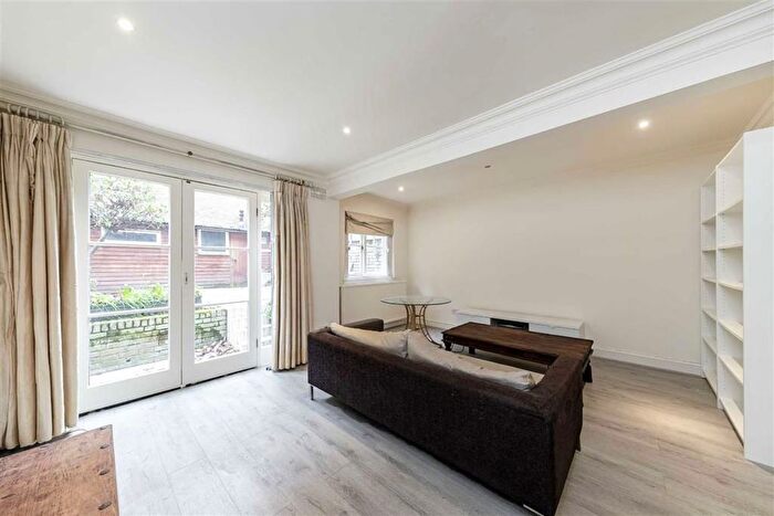 2 Bedroom Flat To Rent In Ovington Square, South Kensington, SW3