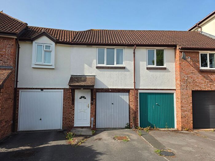 1 Bedroom Maisonette To Rent In Fivash Close, Taunton, TA1