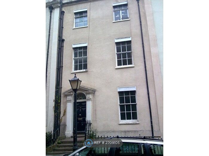 6 Bedroom Flat To Rent In Bellevue, Bristol, BS8