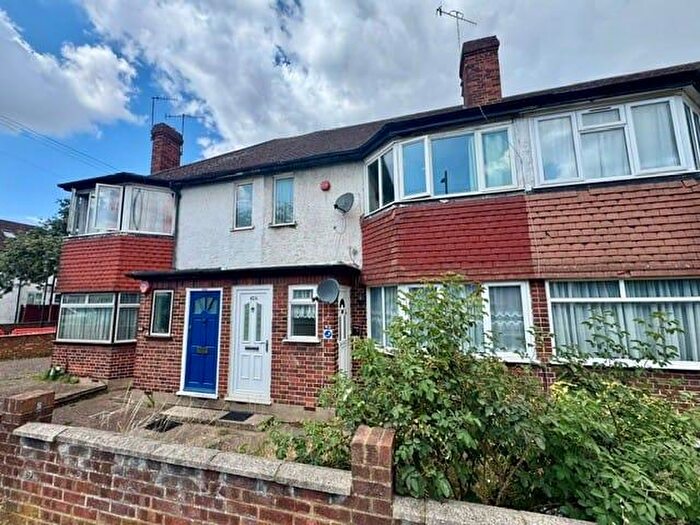 2 Bedroom Flat To Rent In Lower Road, Harrow, HA2