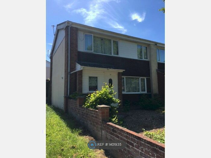 3 Bedroom End Of Terrace House To Rent In Churchill Drive, Sudbury, CO10