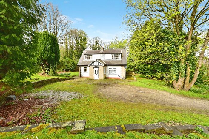 3 Bedroom Bungalow For Sale In Greaves Lane, Stannington, Sheffield, South Yorkshire, S6