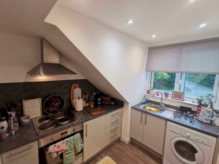 1 Bedroom Apartment To Rent In Woking, Surrey, GU24