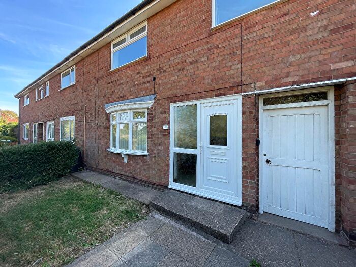 3 Bedroom Terraced House To Rent In Garrowby Walk, Coronation Road, Hull, HU5