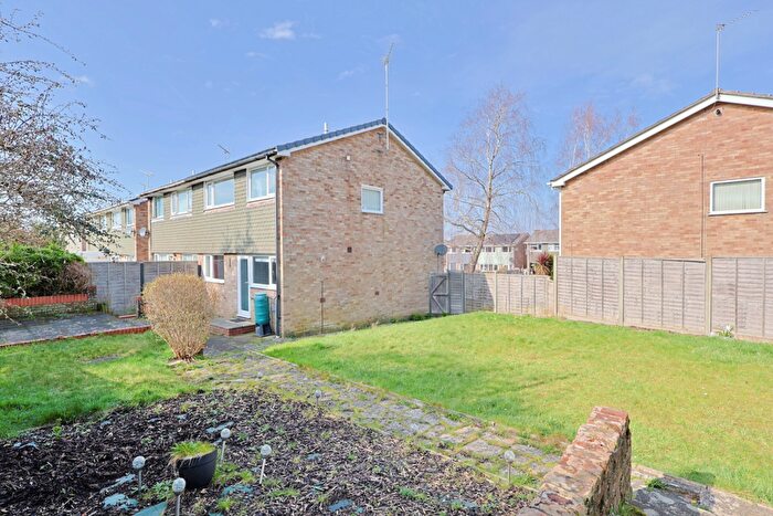 3 Bedroom Semi-Detached House For Sale In Kelly Close, Poole, BH17