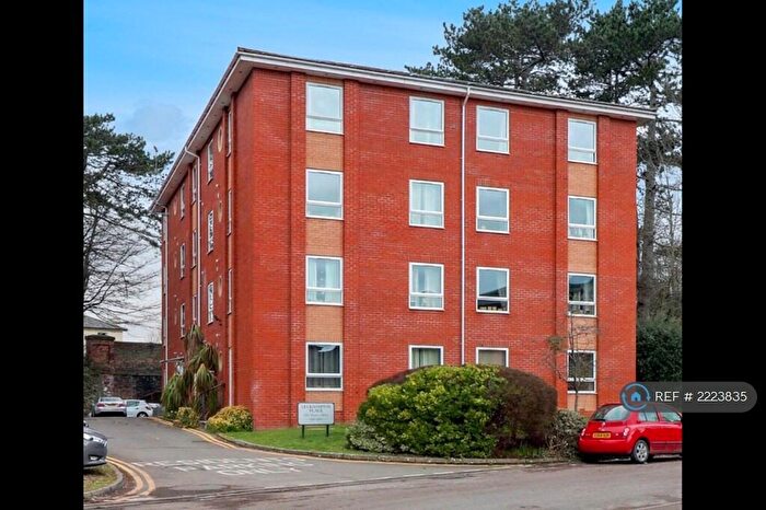 2 Bedroom Flat To Rent In Old Station Road, Cheltenham, GL53