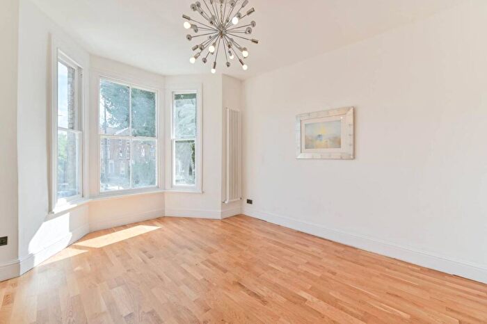 1 Bedroom Flat For Sale In Devonshire Road, Forest Hill, London, SE23