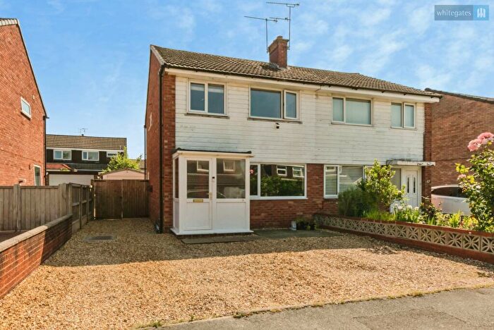 3 Bedroom Semi-Detached House For Sale In Windermere Road, Wistaston, Crewe, Cheshire, CW2