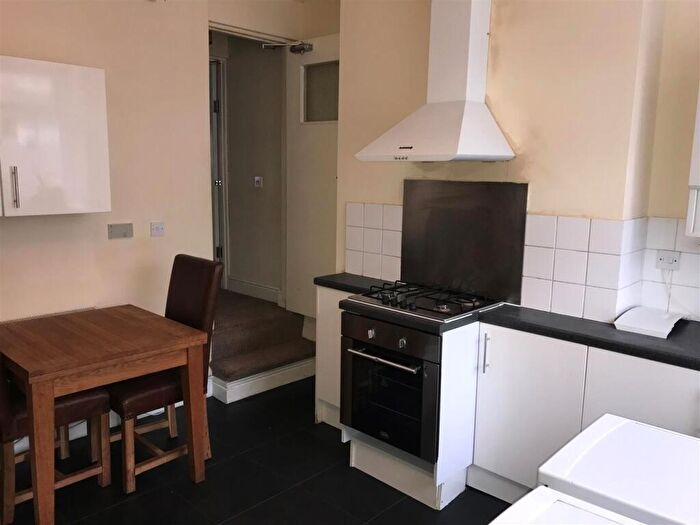 3 Bedroom Semi-Detached House To Rent In Harborne Park Road, Harborne, Birmingham, West Midlands, B17