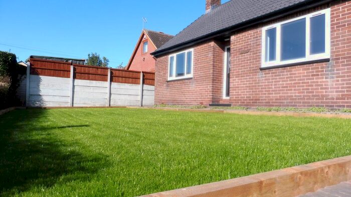 2 Bedroom Detached Bungalow To Rent In Church Street, Bolton Upon Dearne, S63