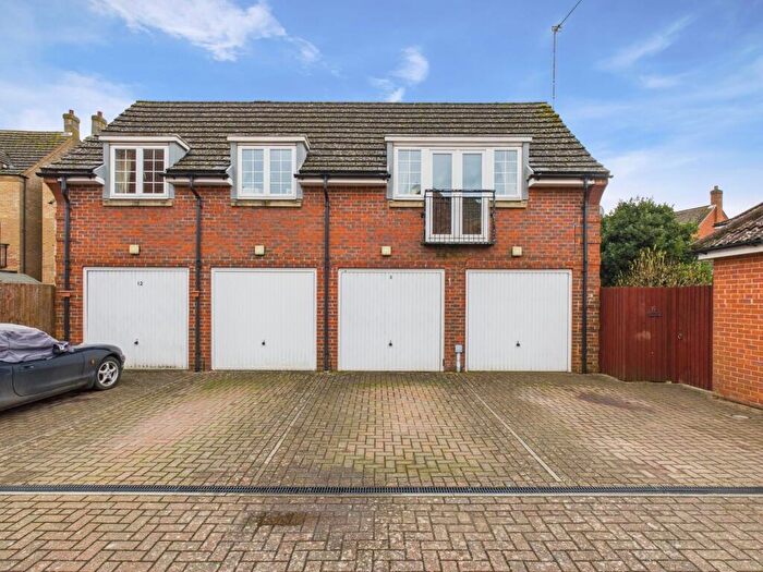 2 Bedroom Coach House For Sale In Saffron Close, Downham Market, PE38