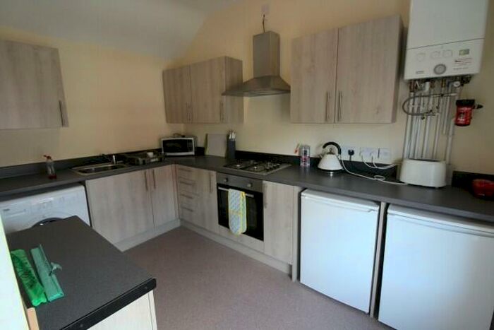 4 Bedroom Terraced House To Rent In Brithdir Street Cardiff, CF24