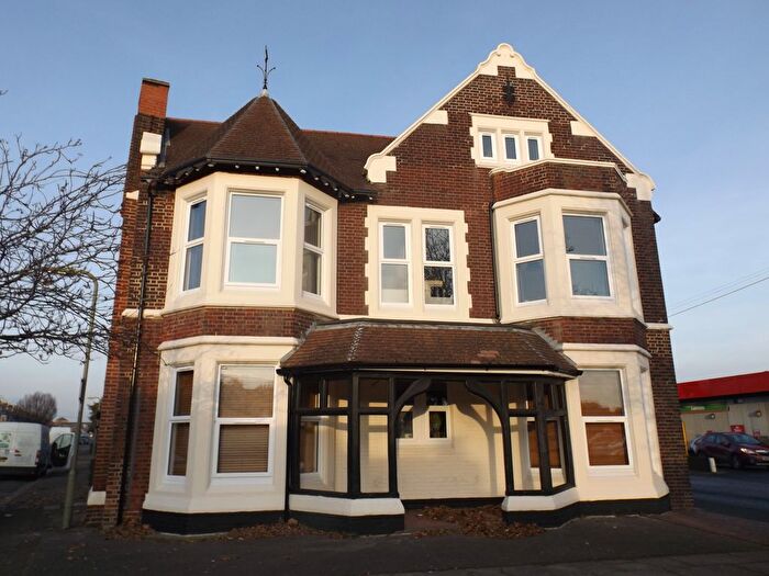 2 Bedroom Property To Rent In Parkway Court, Eastleigh, SO50