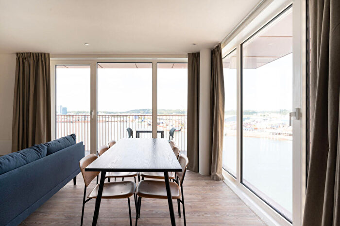 3 Bedroom Flat To Rent In The Kell, Gillingham Gate Road, Gillingham, ME4