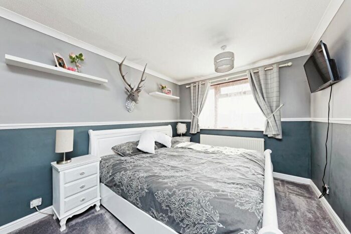 3 Bedroom Terraced House For Sale In Fulbert Road, Dover, Kent, CT16