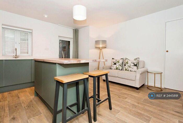 1 Bedroom Terraced House To Rent In Cambridge Road, Cambridge, CB3