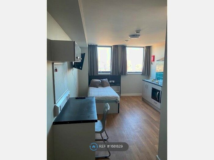 Studio To Rent In Queen Street, Sheffield, S1