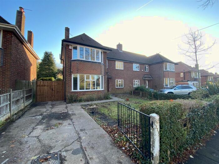3 Bedroom Semi-Detached House To Rent In Broadway, Derby, DE22