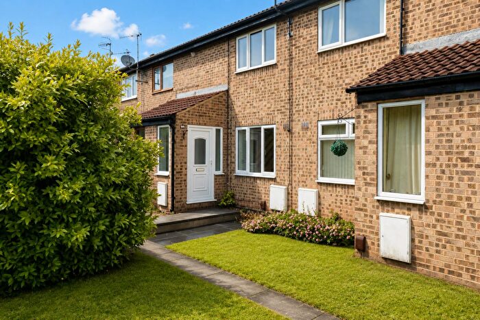2 Bedroom Terraced House For Sale In Northwold Avenue, West Bridgford, Nottingham, NG2