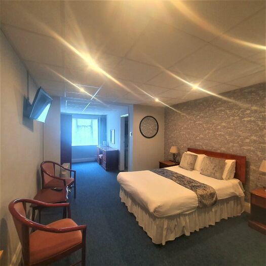 1 Bedroom Hotel Room To Rent In Bath Road, Bournemouth, Dorset, BH1