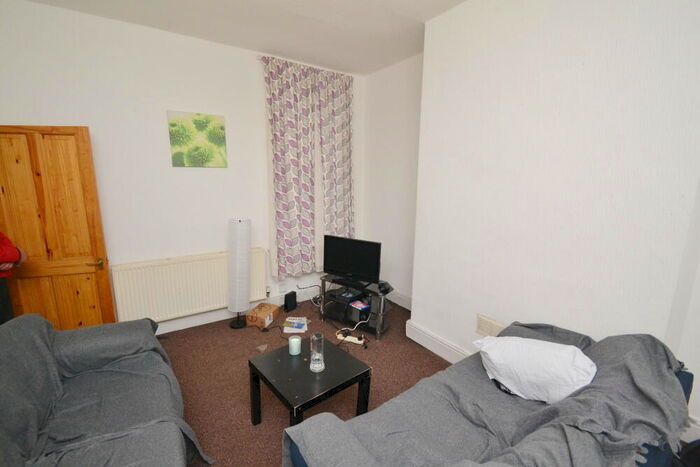 4 Bedroom Terraced House To Rent In Rippingham Road, Withington, Manchester, M20