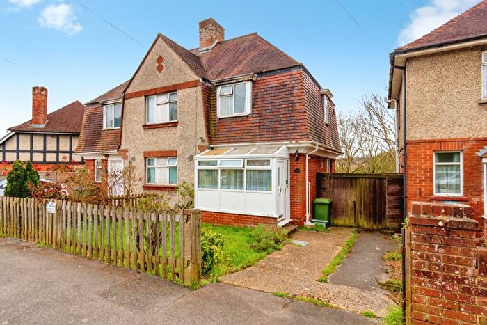 3 Bedroom Semi-Detached House For Sale In Carnation Road, Southampton, Hampshire, SO16