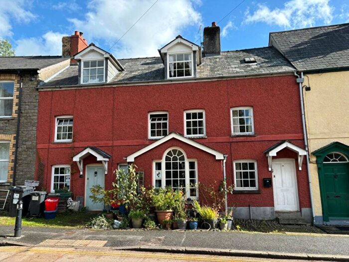 3 Bedroom Terraced House For Sale In The Struet, Brecon, LD3