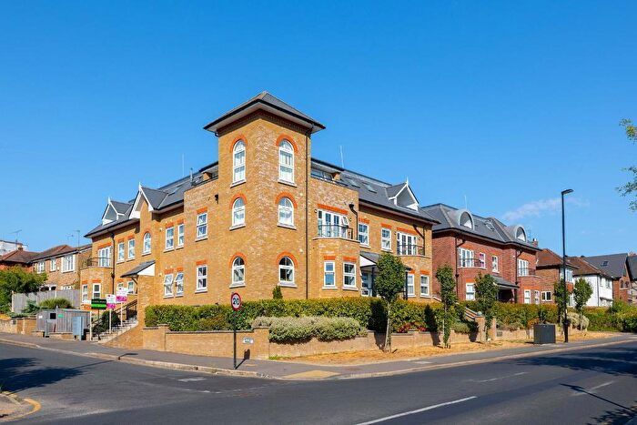3 Bedroom Flat For Sale In Danet Court, Campden Road, South Croydon, CR2