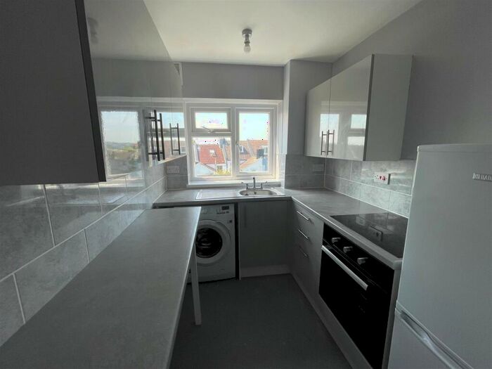 2 Bedroom Flat To Rent In Ditchling Road, Brighton, BN1