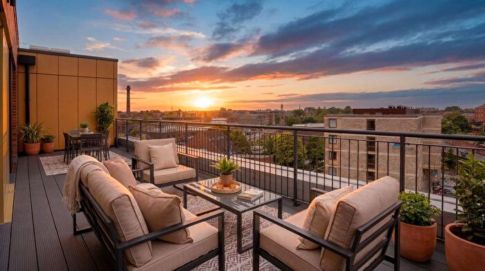 3 Bedroom Flat For Sale In Penthouse Apartment, , Icona, York City Centre, YO31