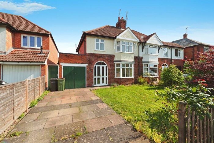 3 Bedroom Property To Rent In Southfields Avenue, Oadby, Leicester, LE2