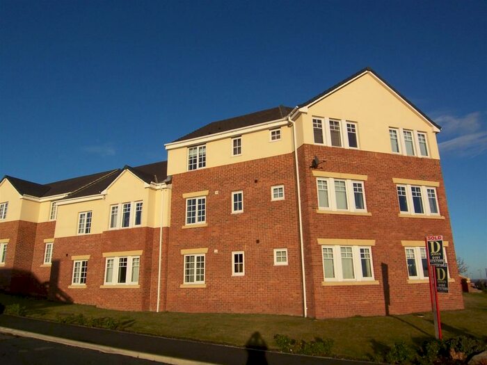 2 Bedroom Apartment To Rent In St Andrews Square, Brandon, DH7