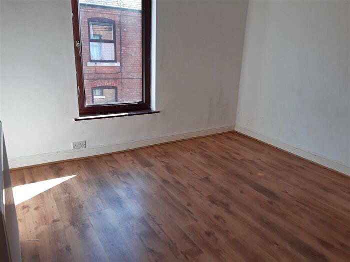 2 Bedroom Terraced House For Sale In Beehive Street, Retford, DN22