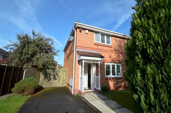 3 Bedroom House To Rent In Meshaw Close, Manchester, M23