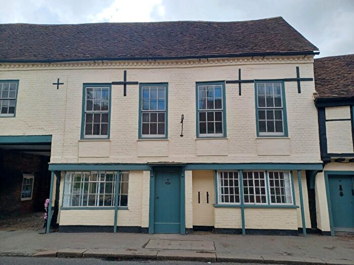 6 Bedroom Terraced House To Rent In High Street, HP14