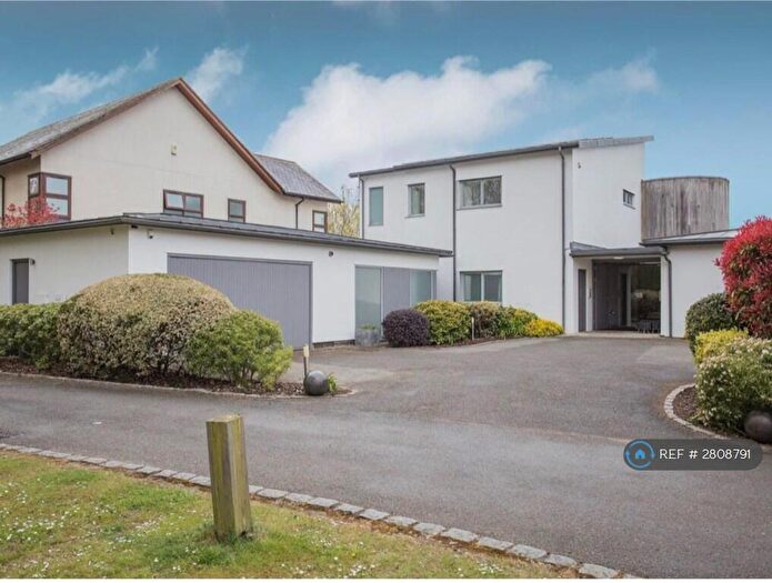 2 Bedroom Flat To Rent In The Ridge, Hampton Vale, Peterborough, PE7