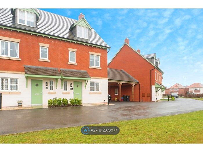 3 Bedroom Semi-Detached House To Rent In Coalville, Coalville, LE67