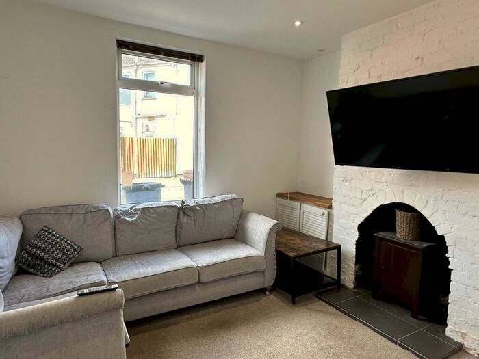 3 Bedroom Terraced House To Rent In Arthur Street, Lincoln, LN5