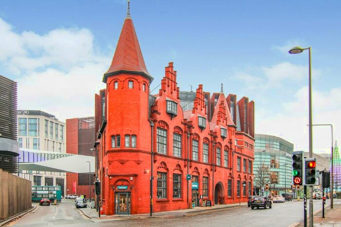 2 Bedroom Apartment To Rent In Chancery House, Paradise Street, L1