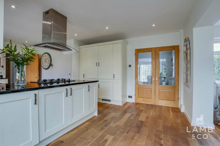 4 Bedroom Detached House For Sale In Orchard Close, Ramsey, CO12