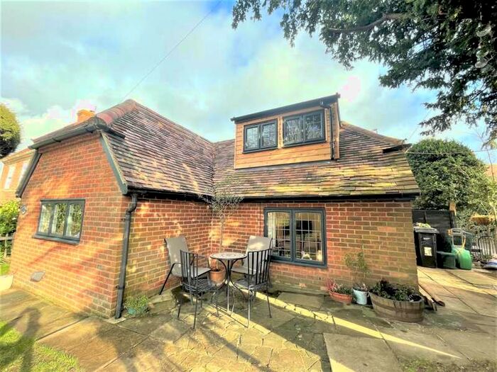 2 Bedroom Cottage To Rent In Ford Lane, East Hendred, OX12