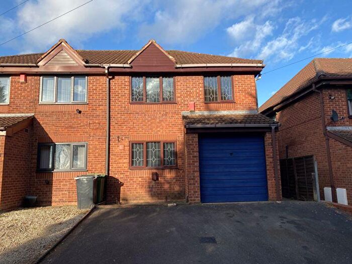 3 Bedroom Semi-Detached House To Rent In Stour Valley Close, Brierley Hill, DY5