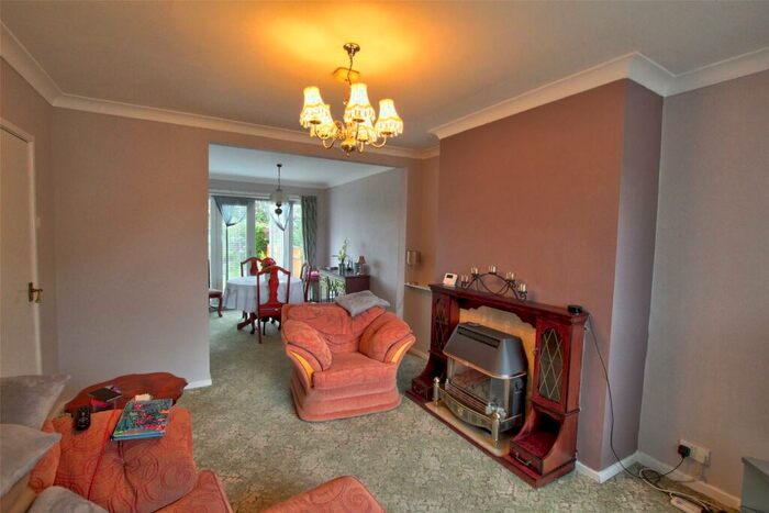 3 Bedroom Semi-Detached House For Sale In Windermere Drive, West Auckland, Bishop Auckland, DL14