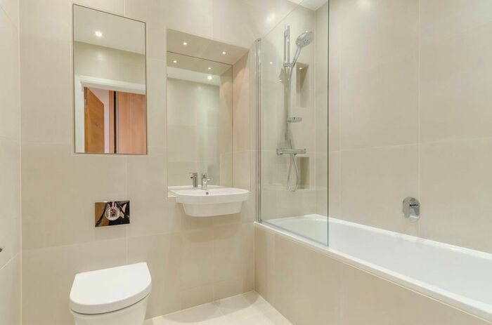 Studio To Rent In St Johns Road, Harrow, HA1