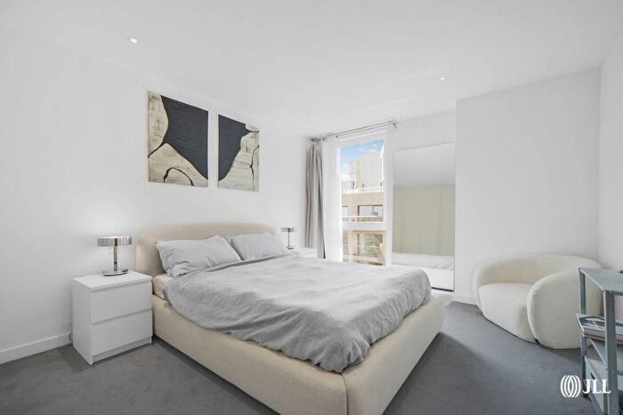 1 Bedroom Flat For Sale In City View Apartments, Devan Grove, N4