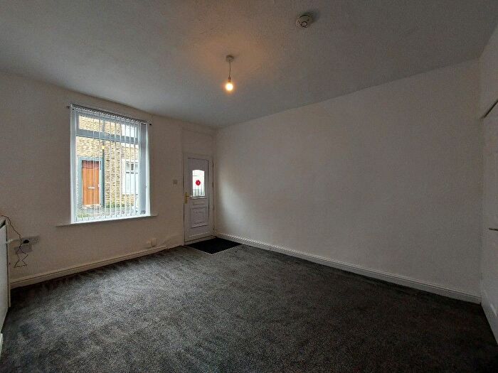 2 Bedroom Terraced House To Rent In Leyland Road, Burnley, BB11