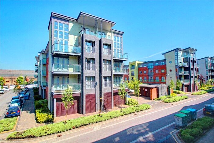 2 Bedroom Apartment To Rent In Colombo Square, Worsdell Drive, Gateshead, Tyne And Wear, NE8